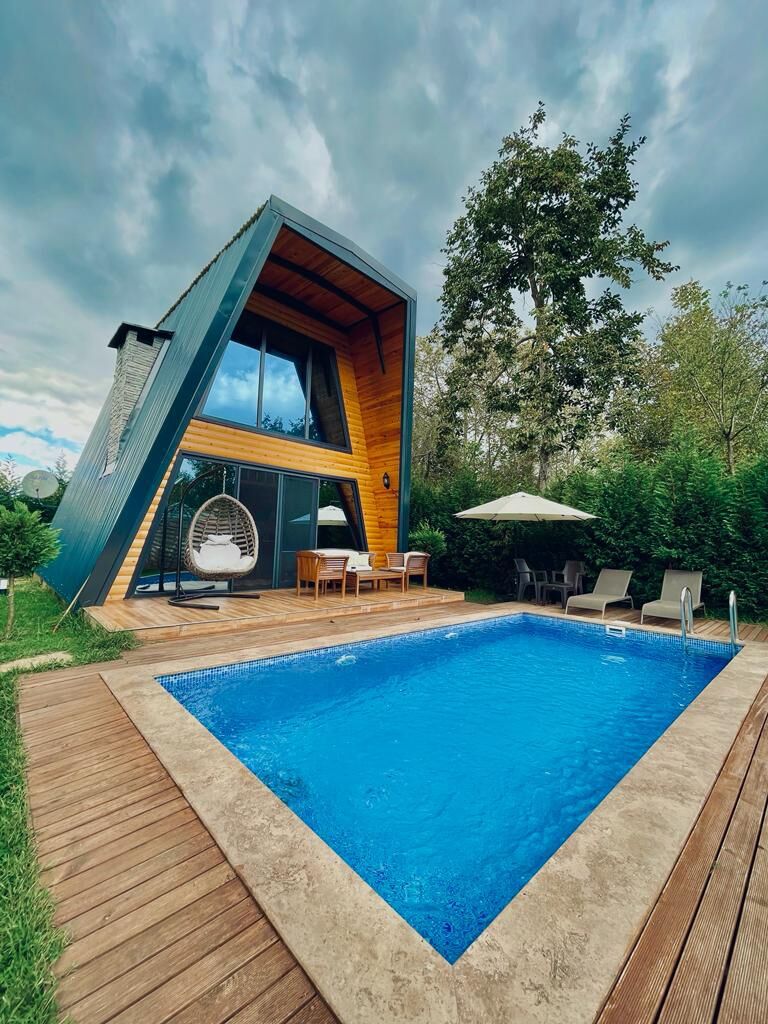 Bumble Bee Sapanca Bungalov